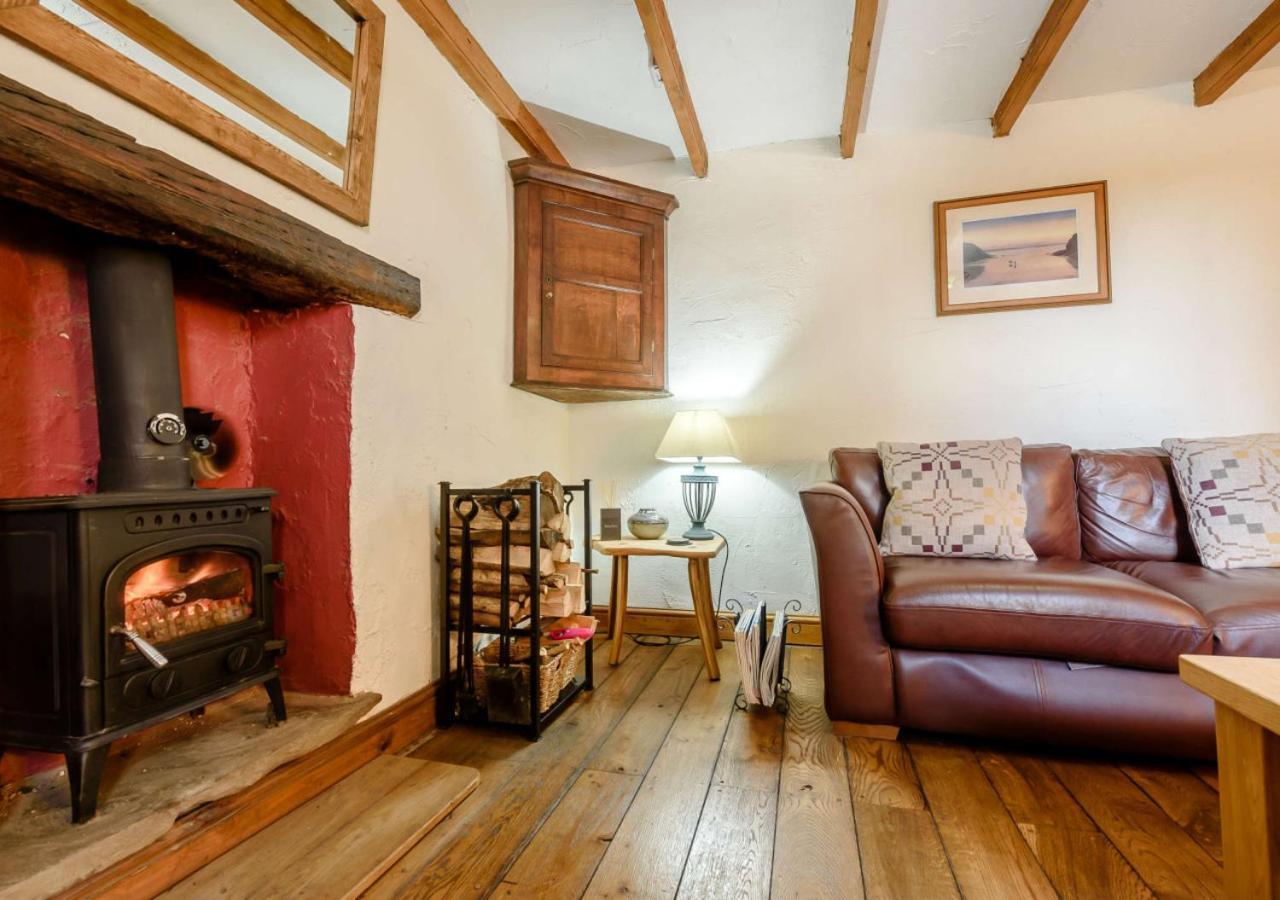 Bwthyn Clyd - St Davids Villa Eksteriør bilde