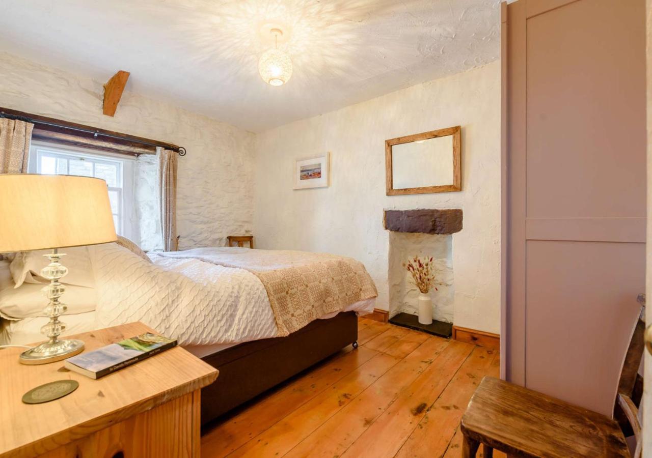 Bwthyn Clyd - St Davids Villa Eksteriør bilde